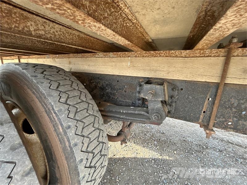 GMC C6500 4x2 Livestock Truck Otros camiones