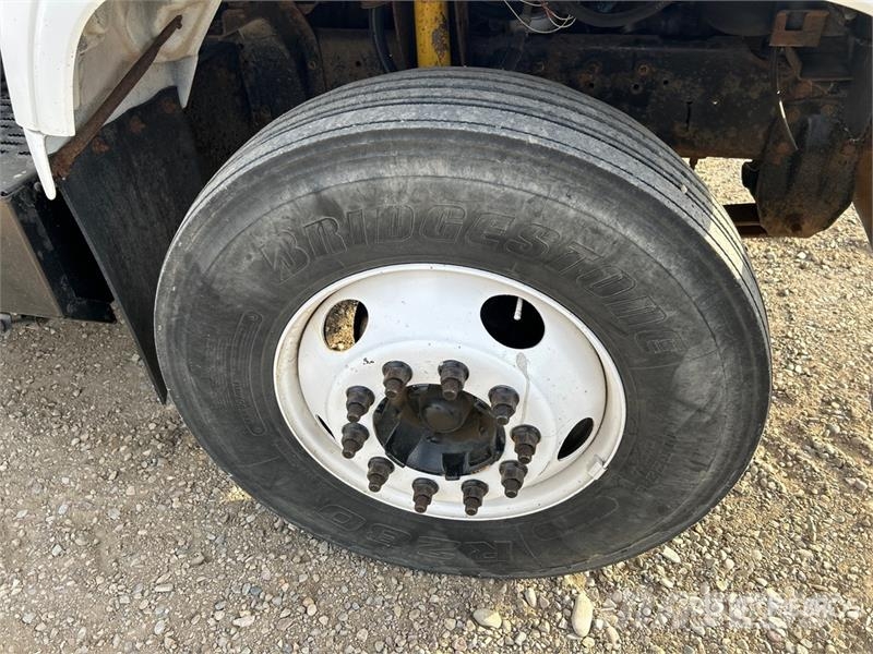 GMC C6500 4x2 Livestock Truck Otros camiones