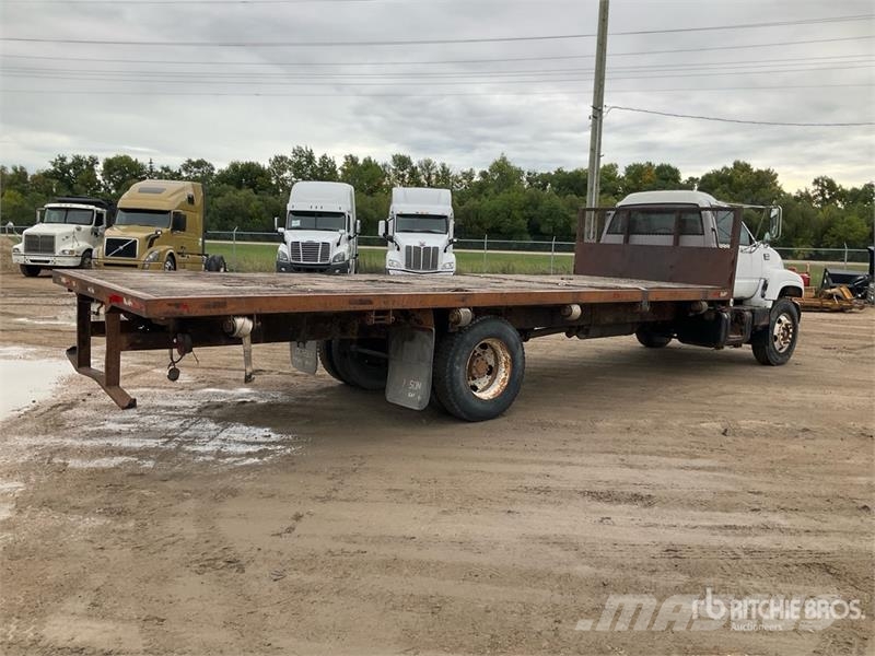 GMC C7500 Flatbed / Dropside trucks