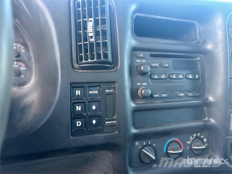 GMC C7500 شاحنات ذات صهاريج
