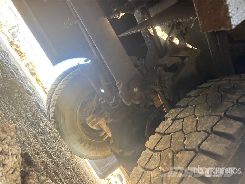 GMC C7500 شاحنات ذات صهاريج