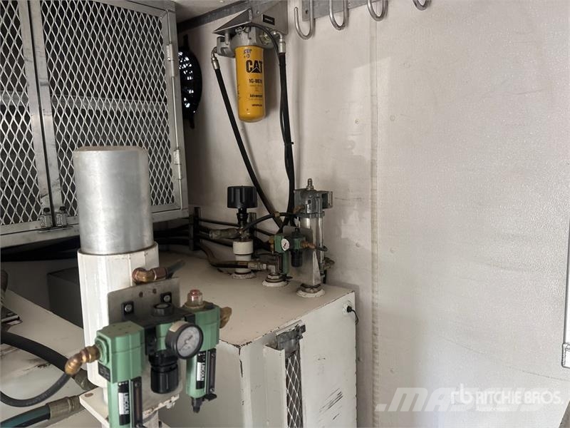 GMC C7500 شاحنات ذات صهاريج