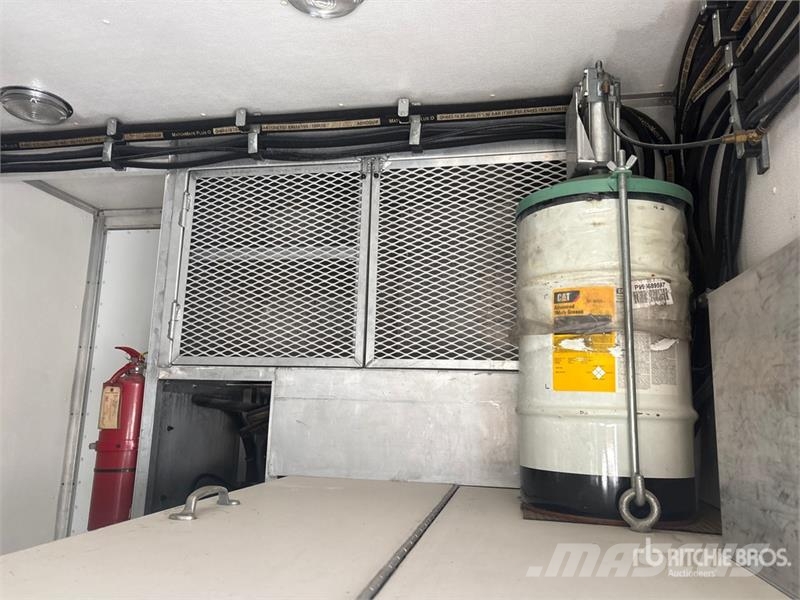 GMC C7500 شاحنات ذات صهاريج