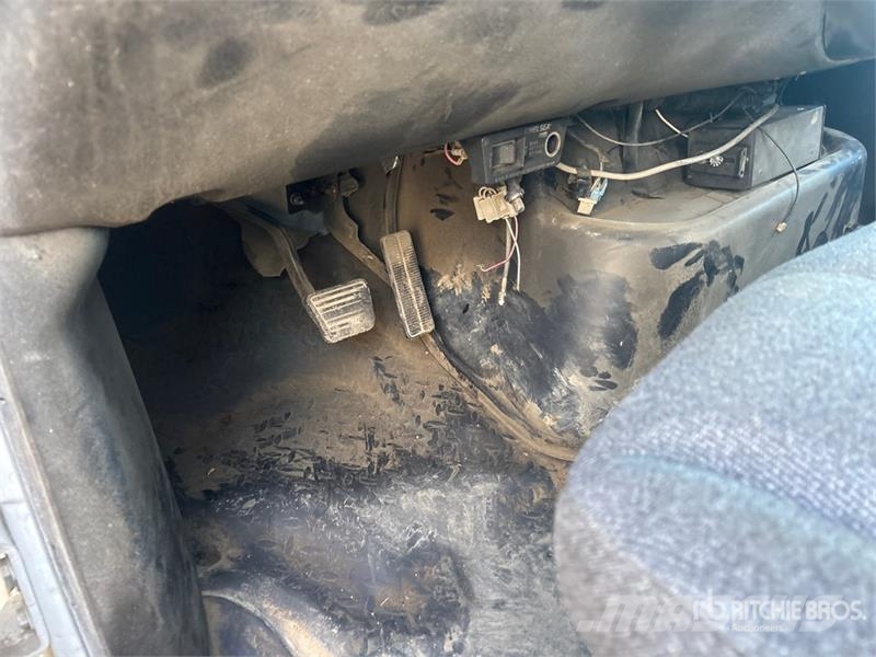 GMC C7500 شاحنات ذات صهاريج