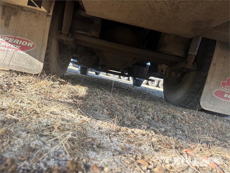 GMC C7500 شاحنات ذات صهاريج