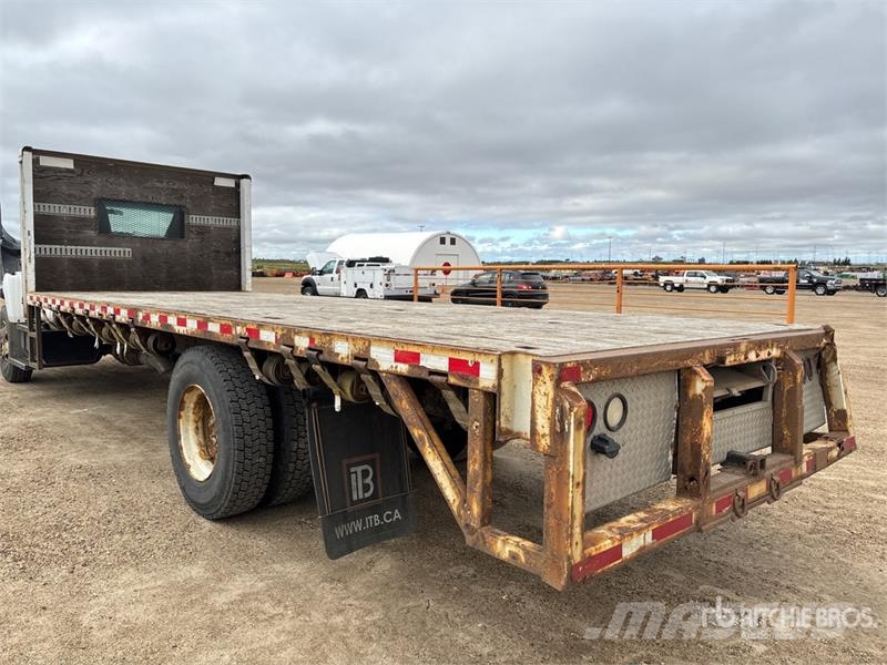 GMC C7500 4x2 Flatbed Truck Lastbil med lad/Flatbed