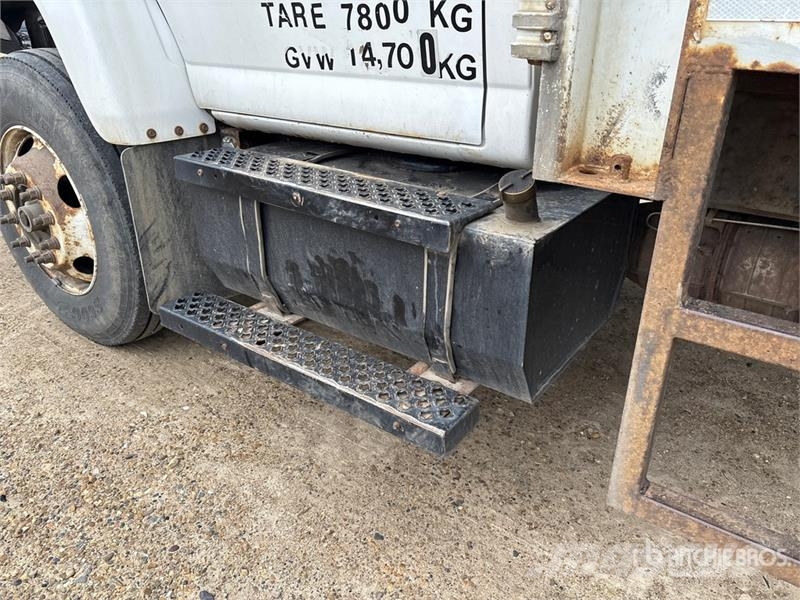 GMC C7500 4x2 Flatbed Truck Lastbil med lad/Flatbed