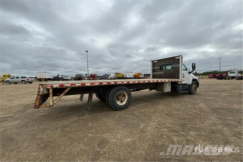 GMC C7500 4x2 Flatbed Truck Lastbil med lad/Flatbed