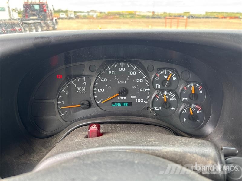 GMC C7500 4x2 Flatbed Truck Lastbil med lad/Flatbed