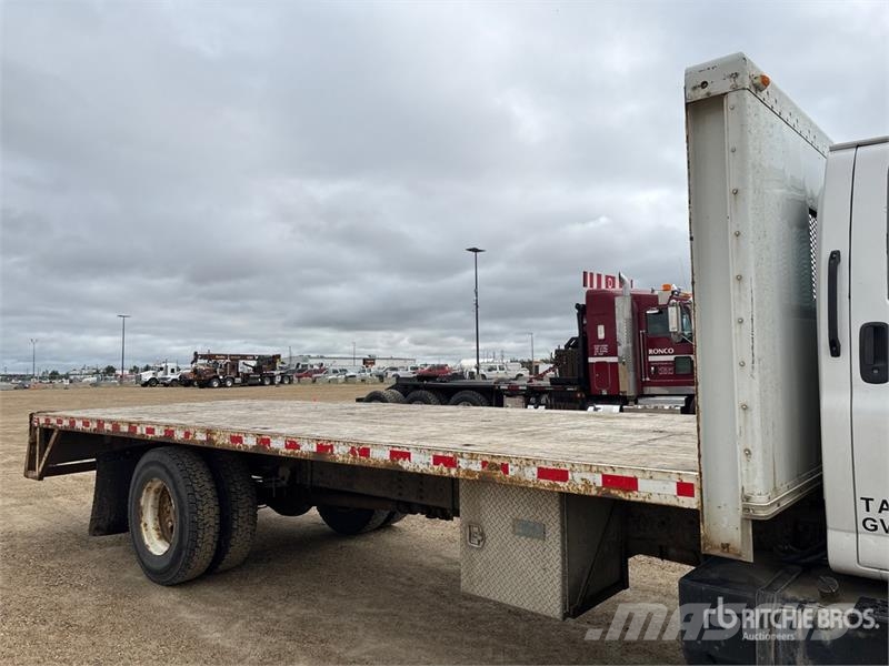 GMC C7500 4x2 Flatbed Truck Lastbil med lad/Flatbed