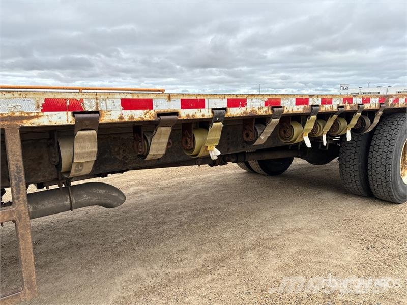 GMC C7500 4x2 Flatbed Truck Lastbil med lad/Flatbed