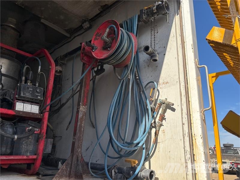 GMC C7H042 4x2 Pressure Washer Truck Otros camiones