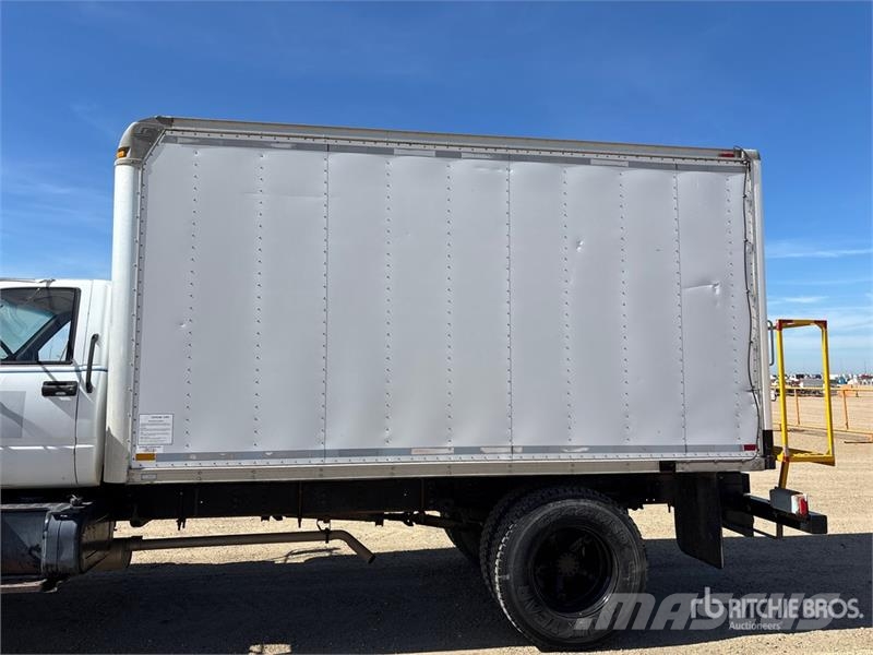 GMC C7H042 4x2 Van Truck Sanduk kamioni