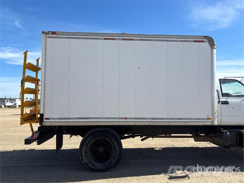 GMC C7H042 4x2 Van Truck Sanduk kamioni