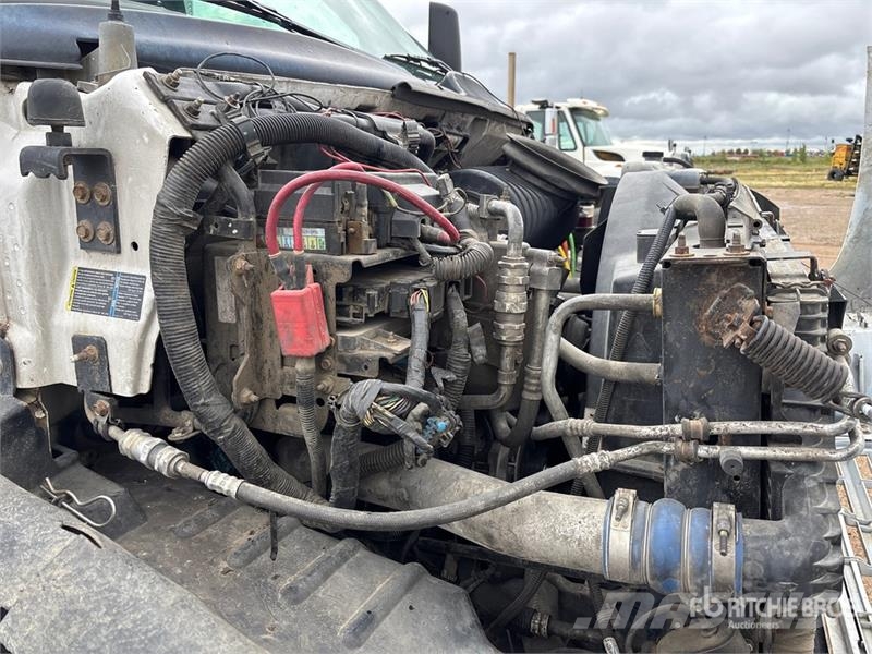 GMC C8500 Грузовики-Самосвалы