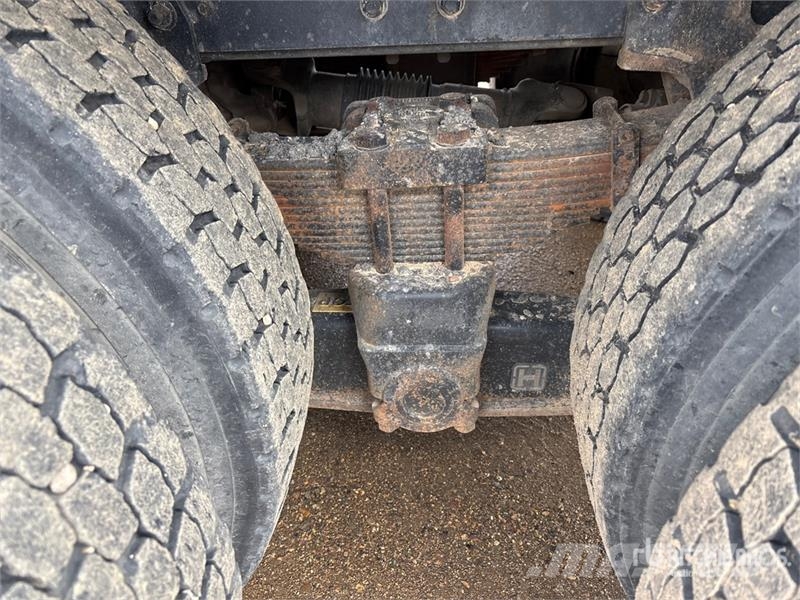 GMC C8500 Грузовики-Самосвалы
