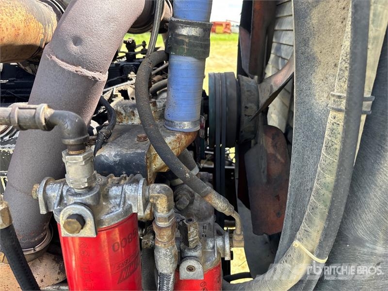 GMC General 6x4 Grain Truck Camiones para granja y transporte de granos