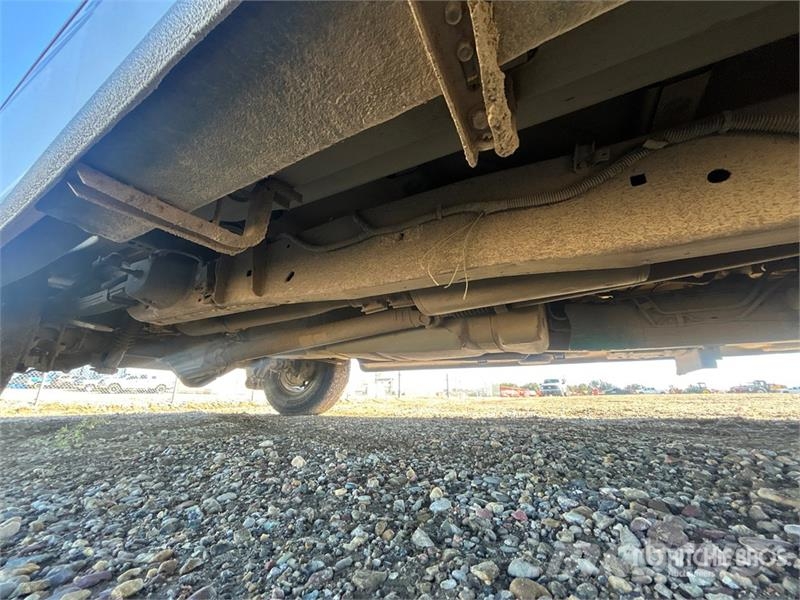 GMC Savana 15 Passenger Van Furgonetas cerradas