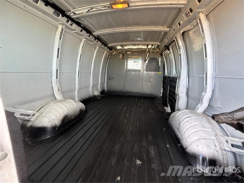 GMC Savana 2500 Cargo Van Dostavna vozila / kombiji