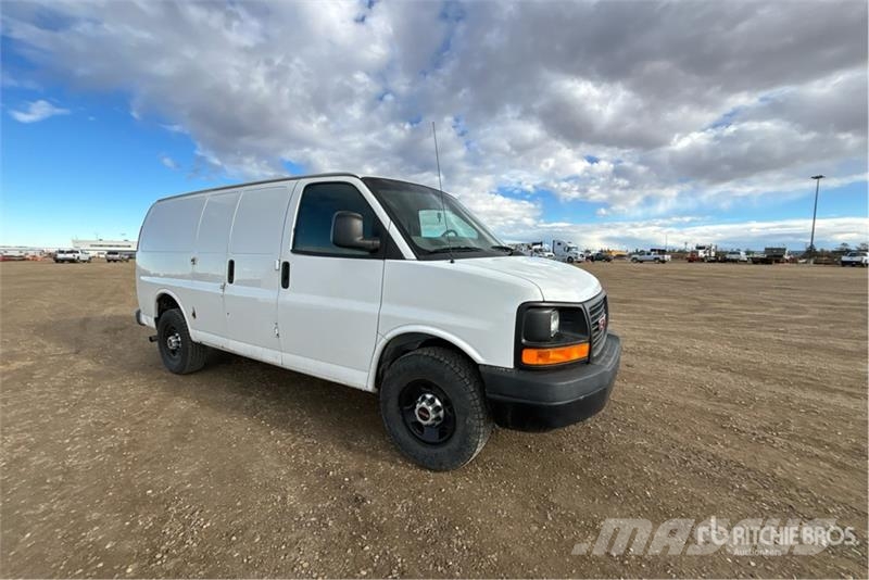 GMC Savana 2500 Cargo Van Dostavna vozila / kombiji