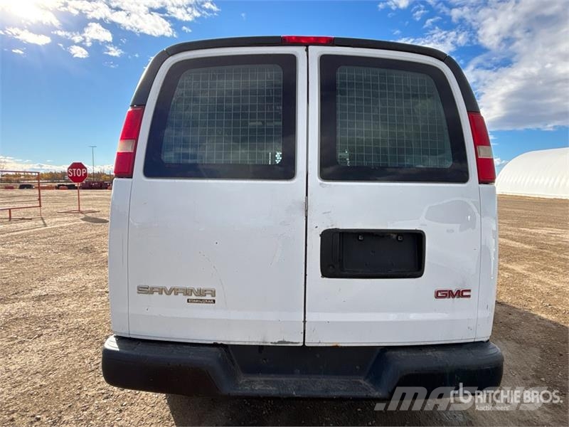 GMC Savana 2500 Cargo Van Dostavna vozila / kombiji