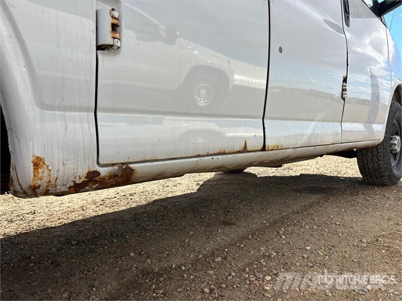 GMC Savana 2500 Cargo Van Dostavna vozila / kombiji