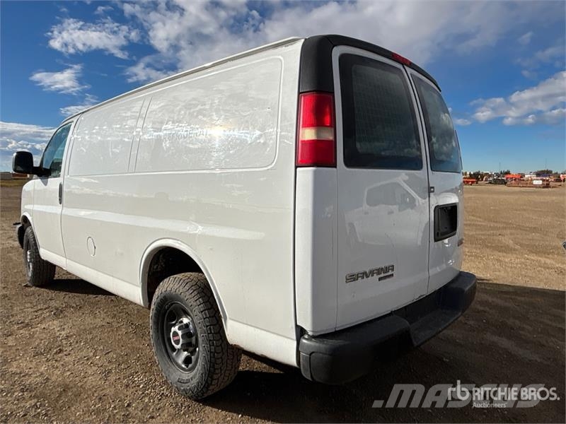 GMC Savana 2500 Cargo Van Dostavna vozila / kombiji