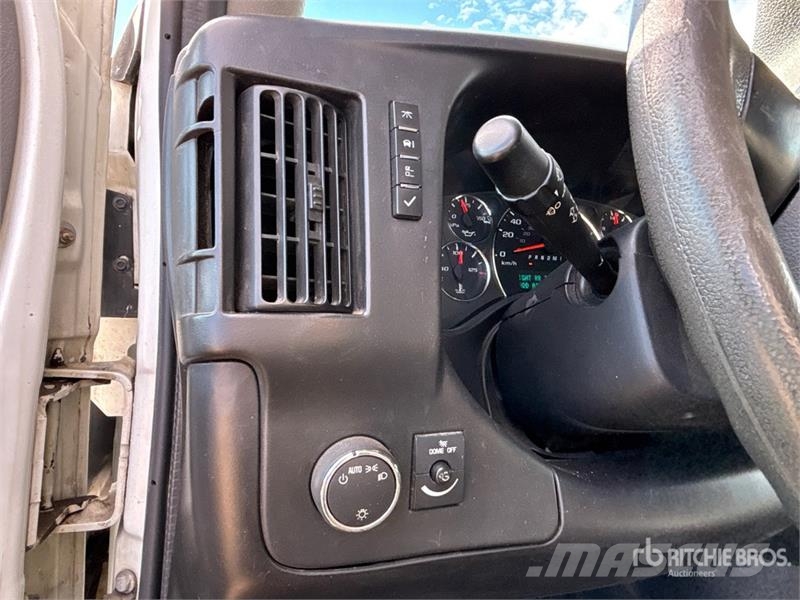 GMC Savana 2500 Cargo Van Dostavna vozila / kombiji
