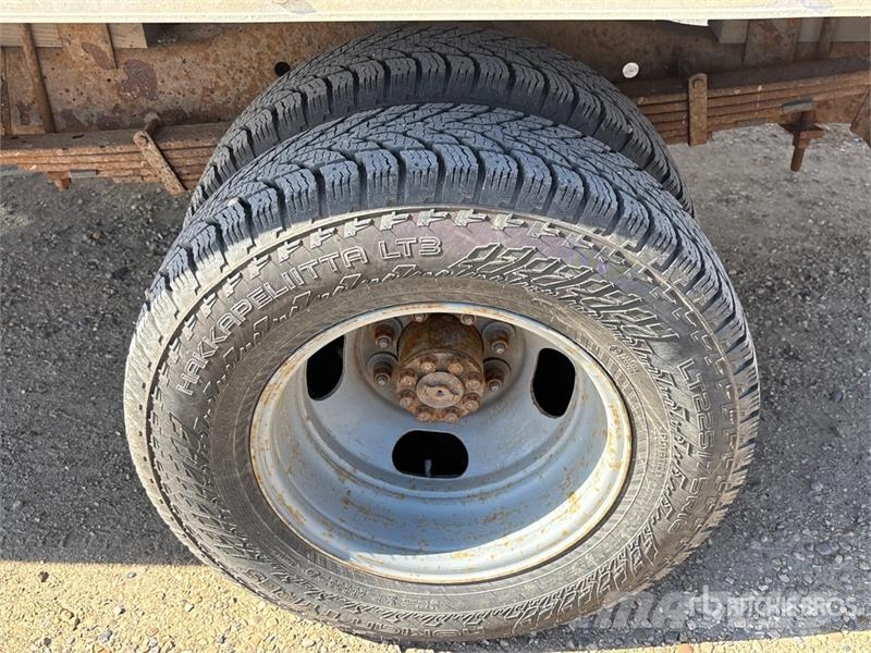 GMC Savana 3500 Sanduk kamioni