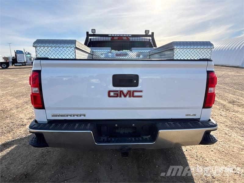 GMC Sierra 1500 Egyéb