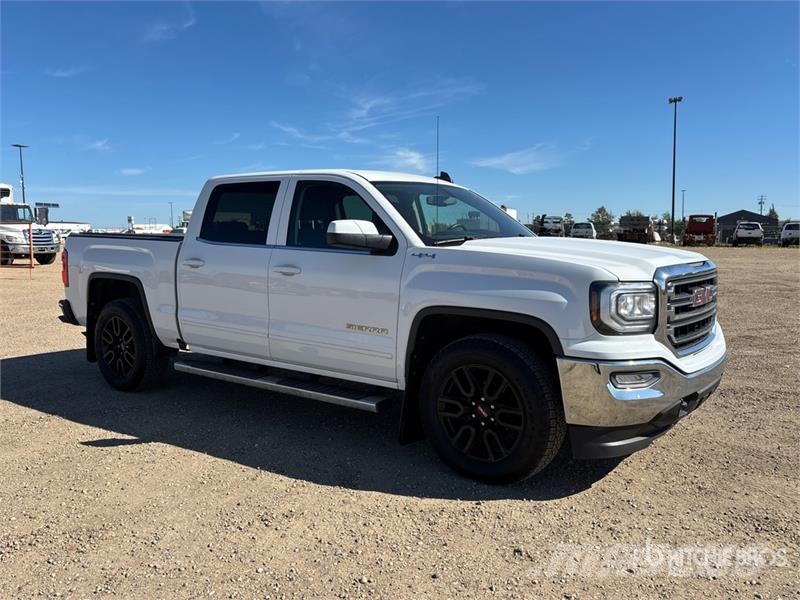 GMC Sierra 1500 Muu