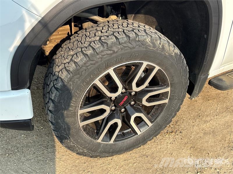 GMC Sierra 1500 其他