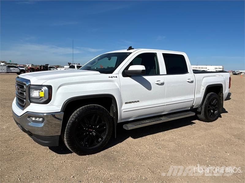 GMC Sierra 1500 Muu