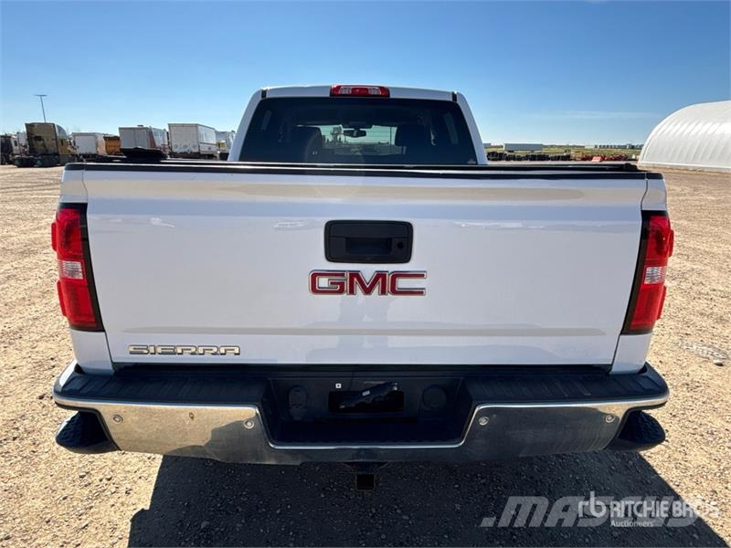GMC Sierra 1500 Muu