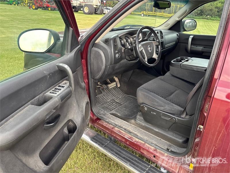 GMC Sierra 1500 أخرى
