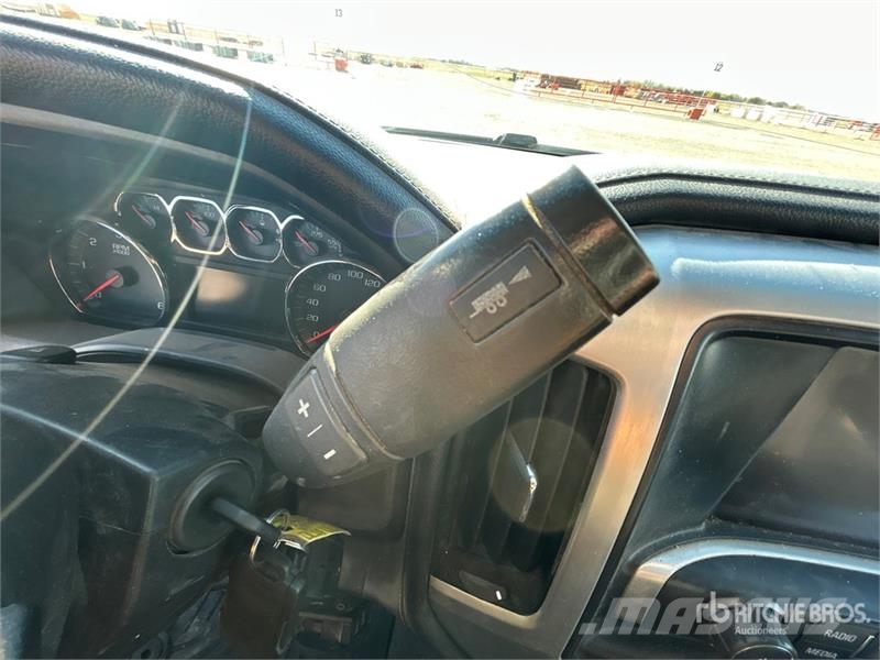 GMC Sierra 1500 Muu