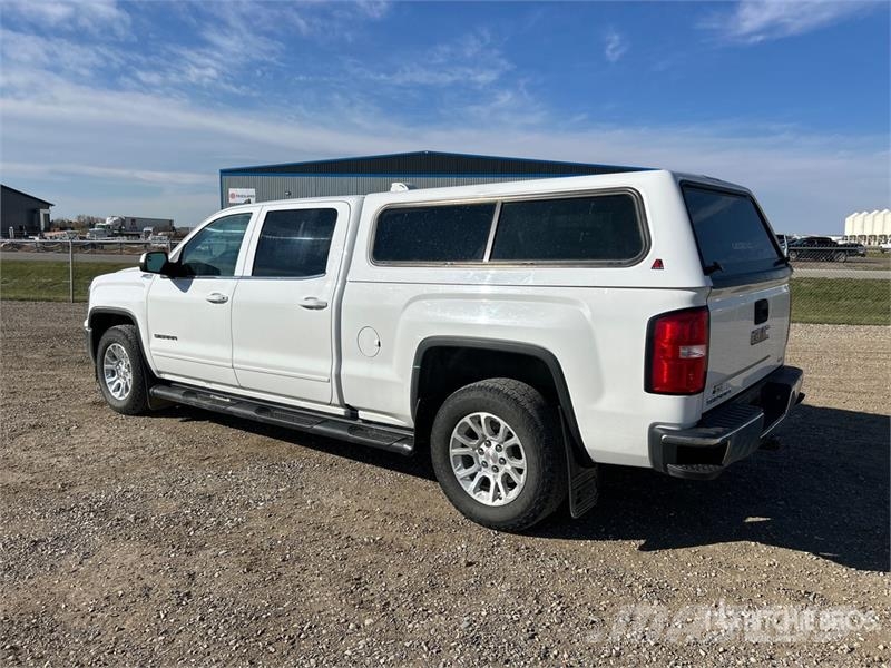 GMC Sierra 1500 Muu