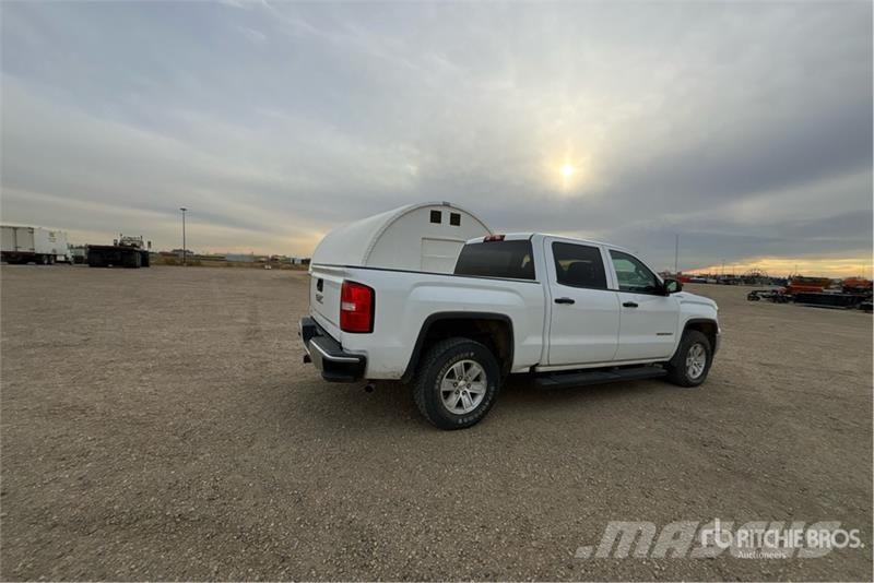 GMC Sierra 1500 Muu