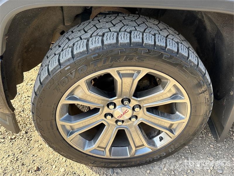 GMC Sierra 1500 Muu
