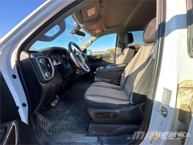 GMC Sierra 1500 Otros