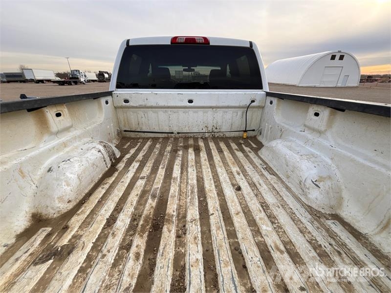 GMC Sierra 1500 Muu