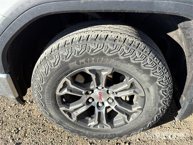 GMC Sierra 1500 Otros