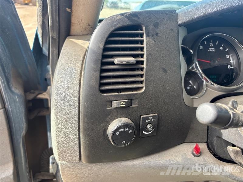 GMC Sierra 1500 أخرى