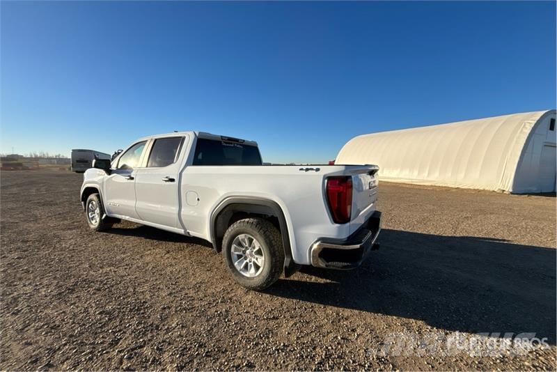 GMC Sierra 1500 Muu