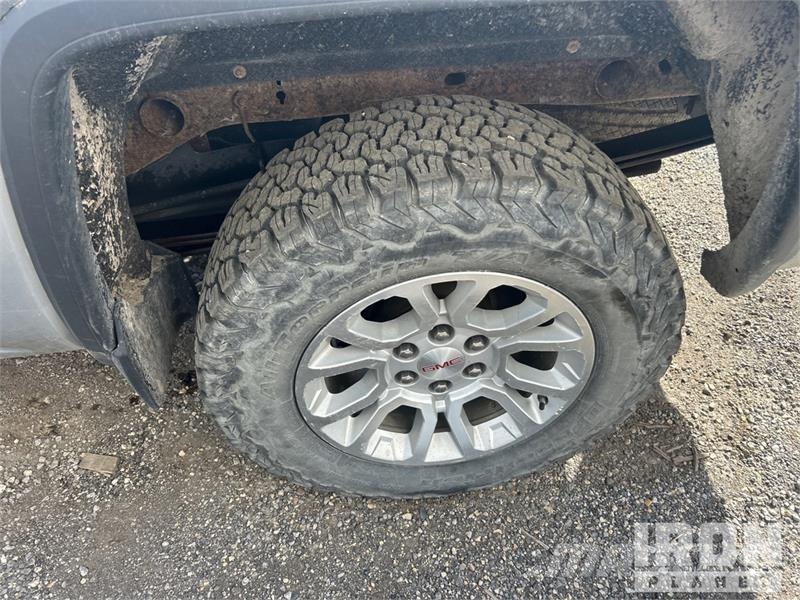 GMC Sierra 1500 Drugi