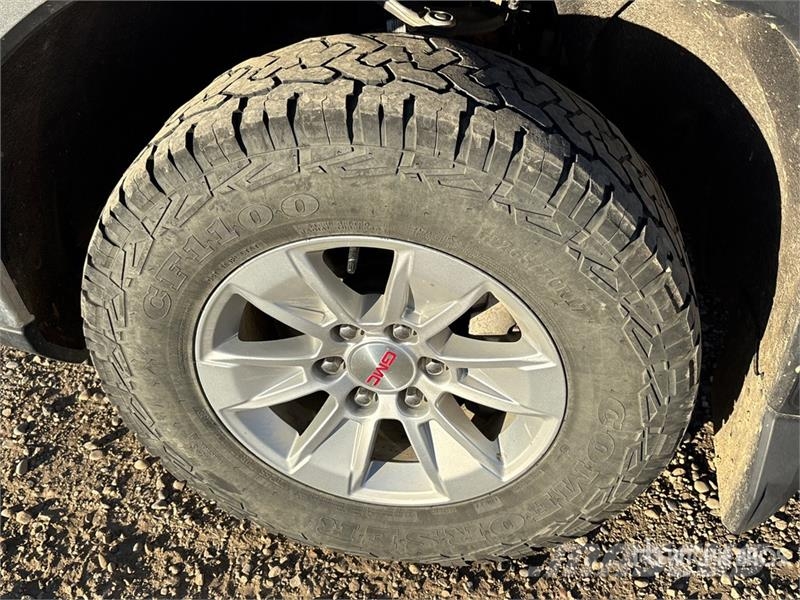 GMC Sierra 1500 Muu