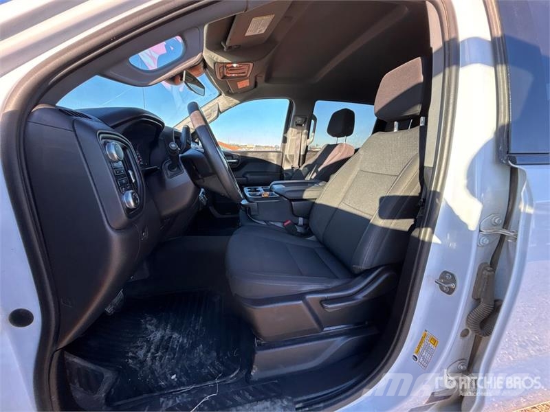 GMC Sierra 1500 Muu