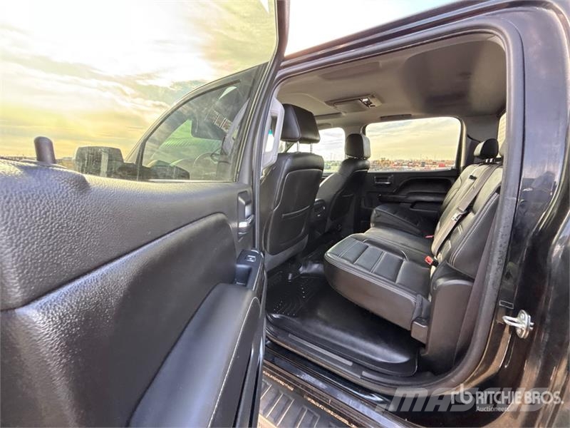 GMC Sierra 1500 Muu