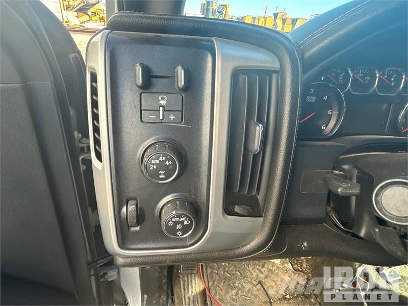 GMC Sierra 1500 Drugi