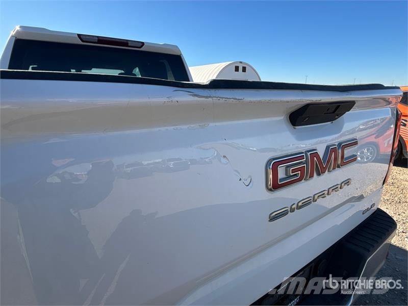 GMC Sierra 1500 Otros